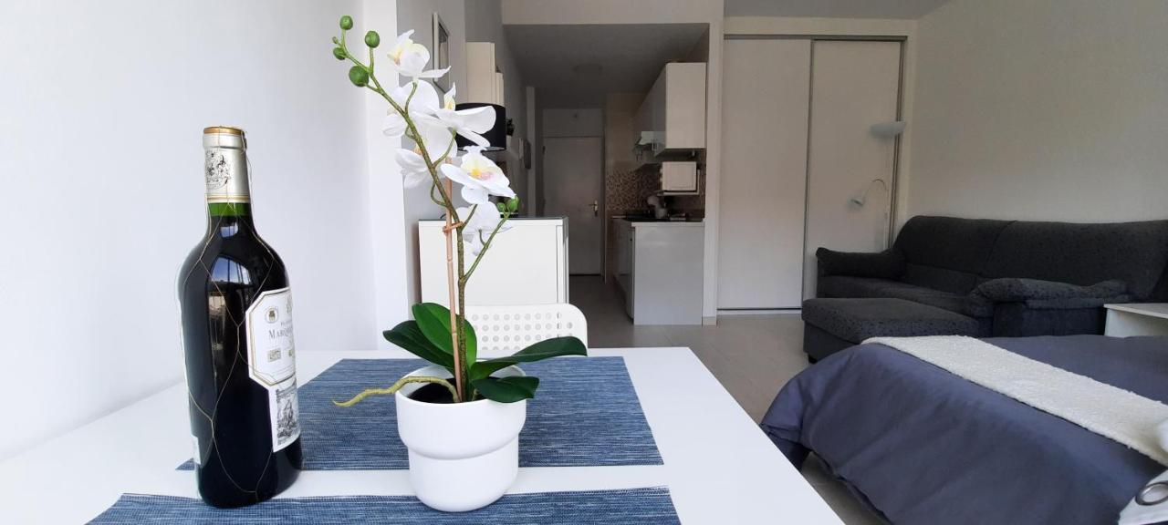 Estudio Torremolinos Centro By Ava Apartments Wifi Y Smart Tv Kültér fotó